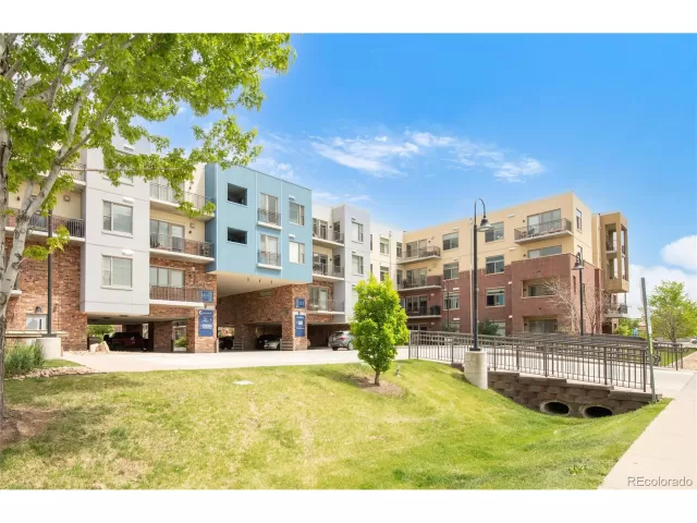 MLS: 6206836 Condo For Sale