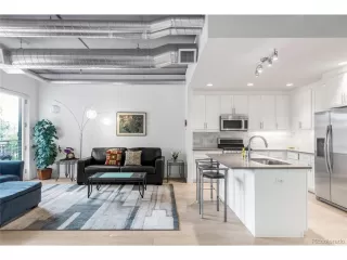 Photo #4: 6206836 Listing