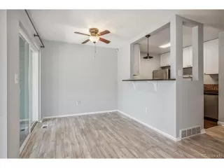 Photo #6: 6207209 Listing