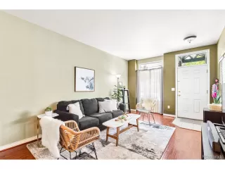 Photo #3: 6213788 Listing