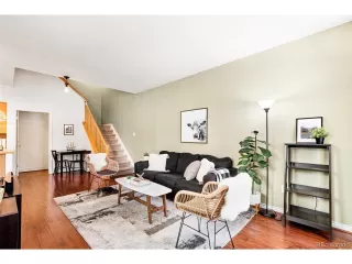 Photo #4: 6213788 Listing