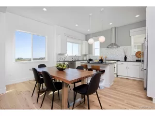 Photo #1: 6216332 Listing 