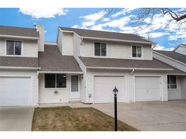 MLS: 6223518 Condo For Sale