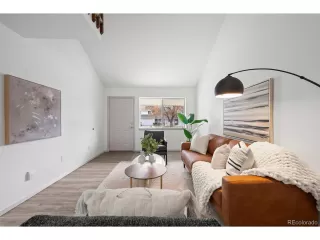 Photo #2: 6223518 Listing