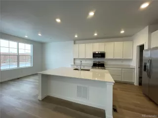 Photo #1: 6227146 Listing 