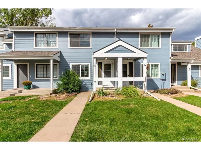 MLS: 6229001 Condo For Sale