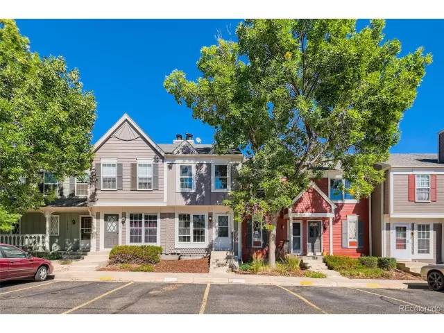 MLS: 6238321 Condo For Sale