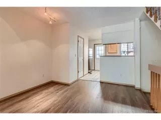 Photo #2: 6238321 Listing 