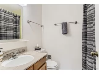 Photo #6: 6255224 Listing