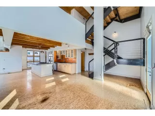 Photo #2: 6255674 Listing