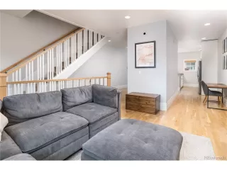 Photo #3: 6257372 Listing