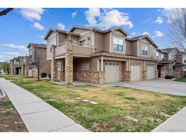 MLS: 6266317 Condo For Sale