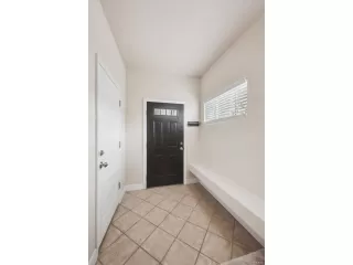 Photo #3: 6266317 Listing 