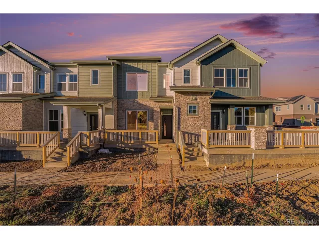 MLS: 6293024 Condo For Sale