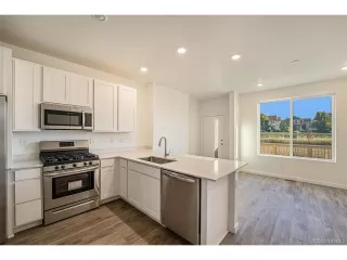 Photo #5: 6293024 Listing