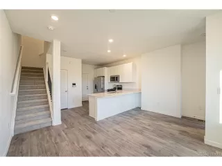 Photo #6: 6293024 Listing