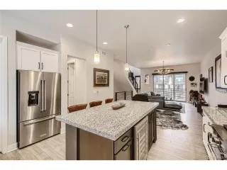 Photo #6: 6306542 Listing 