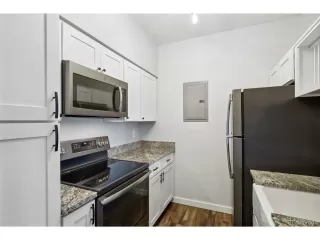 Photo #4: 6320069 Listing 