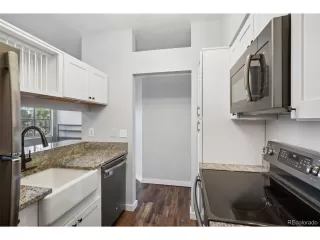 Photo #5: 6320069 Listing 