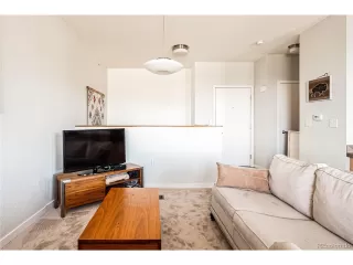 Photo #3: 6341121 Listing