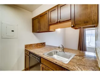 Photo #5: 6349589 Listing