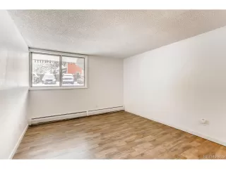 Photo #5: 6368031 Listing