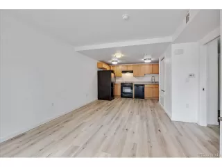 Photo #5: 6382071 Listing 