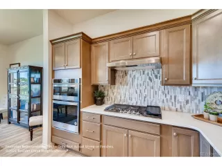 Photo #5: 6388767 Listing