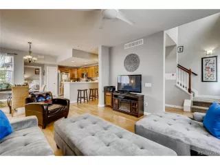 Photo #5: 6390698 Listing