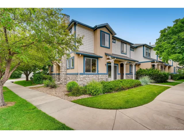 MLS: 6393460 Condo For Sale