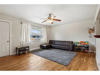 Photo #4: 6397609 Listing