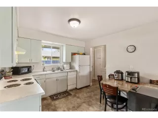 Photo #6: 6397609 Listing