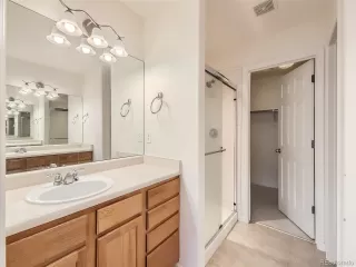 Photo #6: 6399678 Listing