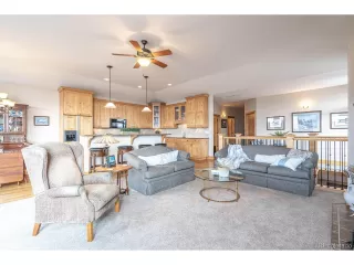 Photo #6: 6424369 Listing