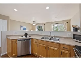 Photo #6: 6436989 Listing 