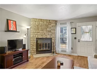 Photo #2: 6443249 Listing 