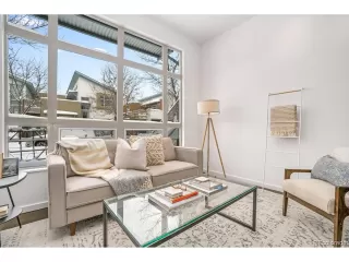 Photo #2: 6461189 Listing 