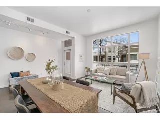 Photo #3: 6461189 Listing 