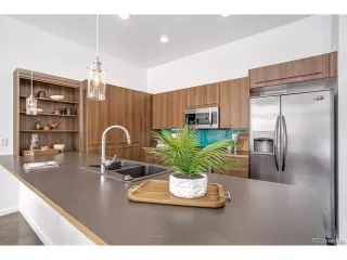 Photo #5: 6461189 Listing 