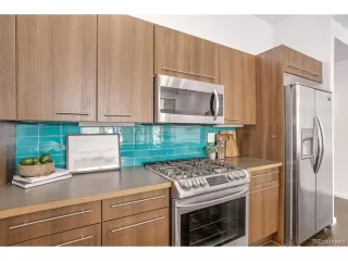 Photo #6: 6461189 Listing 