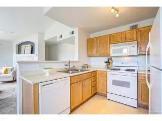 Photo #5: 6470337 Listing