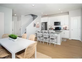 Photo #3: 6486570 Listing