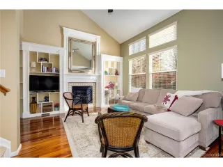 Photo #5: 6492529 Listing