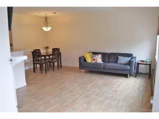 Photo #5: 6498023 Listing