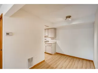 Photo #5: 6507744 Listing