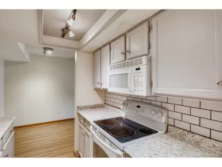 Photo #6: 6507744 Listing