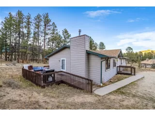 Photo #5: 6519567 Listing