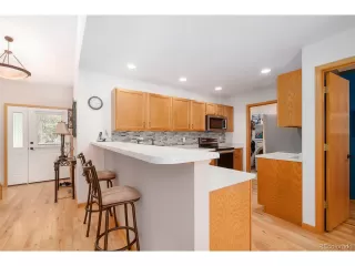 Photo #3: 6524924 Listing