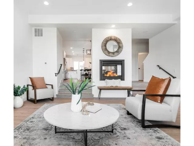 MLS: 6526831 Condo For Sale