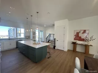 Photo #3: 6546745 Listing